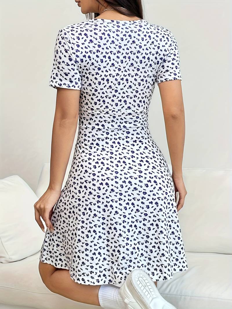 Minikleid für Damen – Bedrucktes Design – Atmungsaktiver Stoff – Vielseitiger Stil