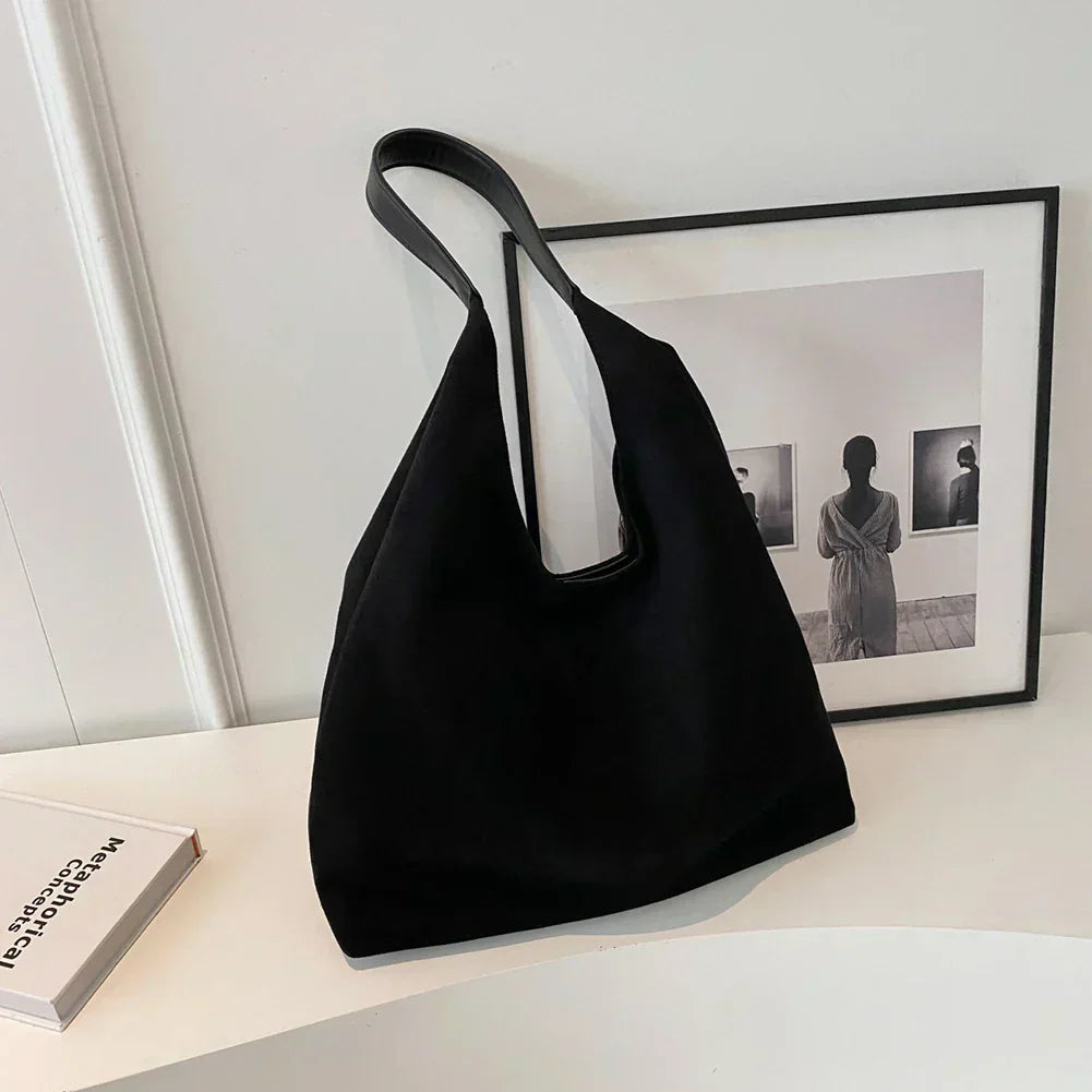 Ladies Umhängetasche - Minimalistisches Design - Leichtes Gewicht - künstliches Leder