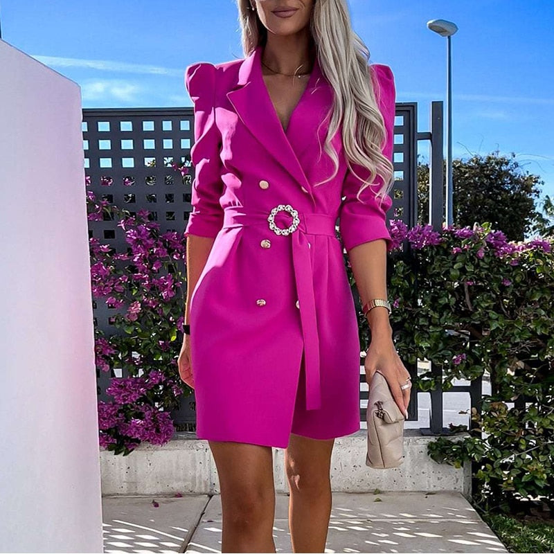 Doppelreihiges Blazer-Kleid mit Gürtel – Eleganz & moderner Stil4