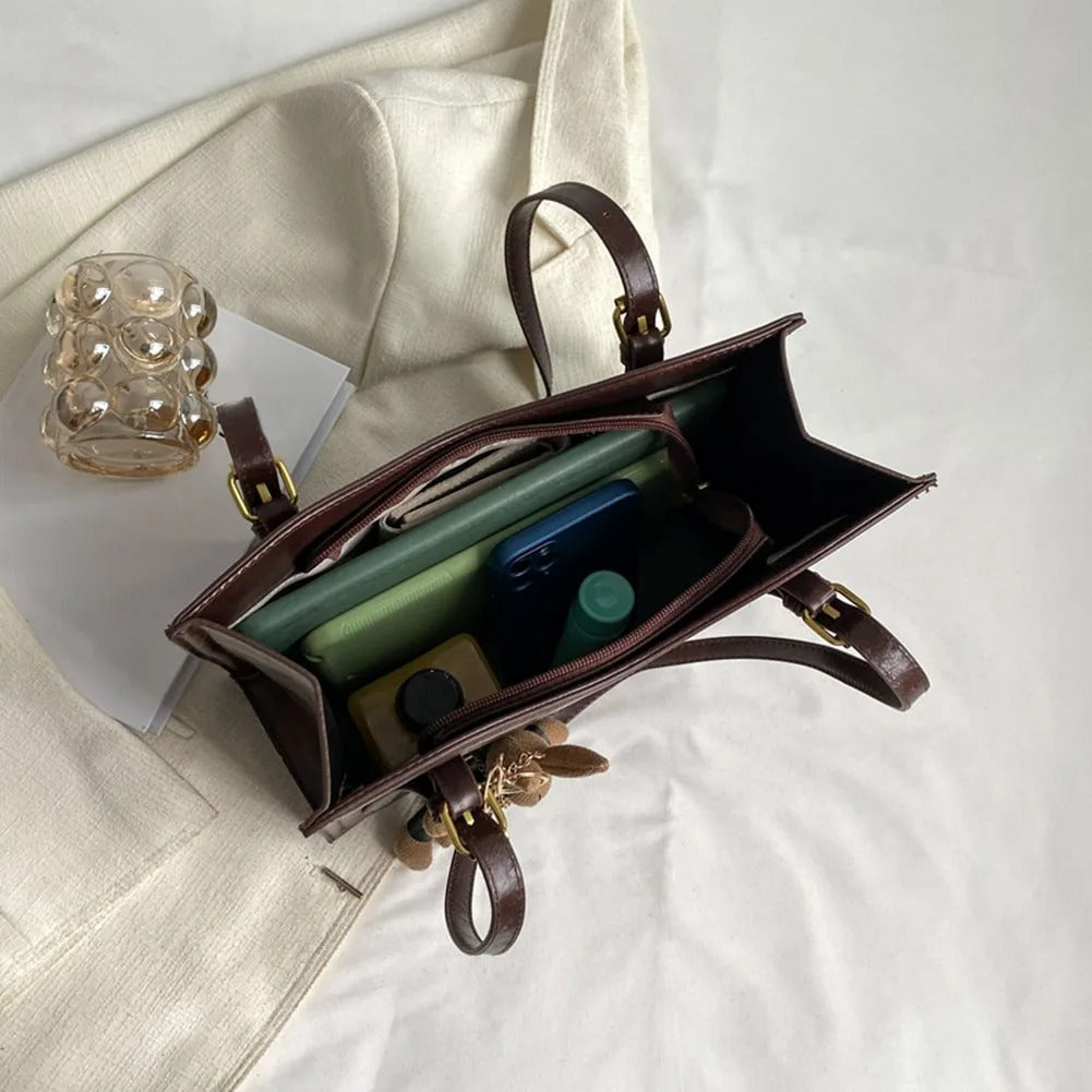 Elegante Handtasche – Stilvolle Begleiterin für jeden Tag