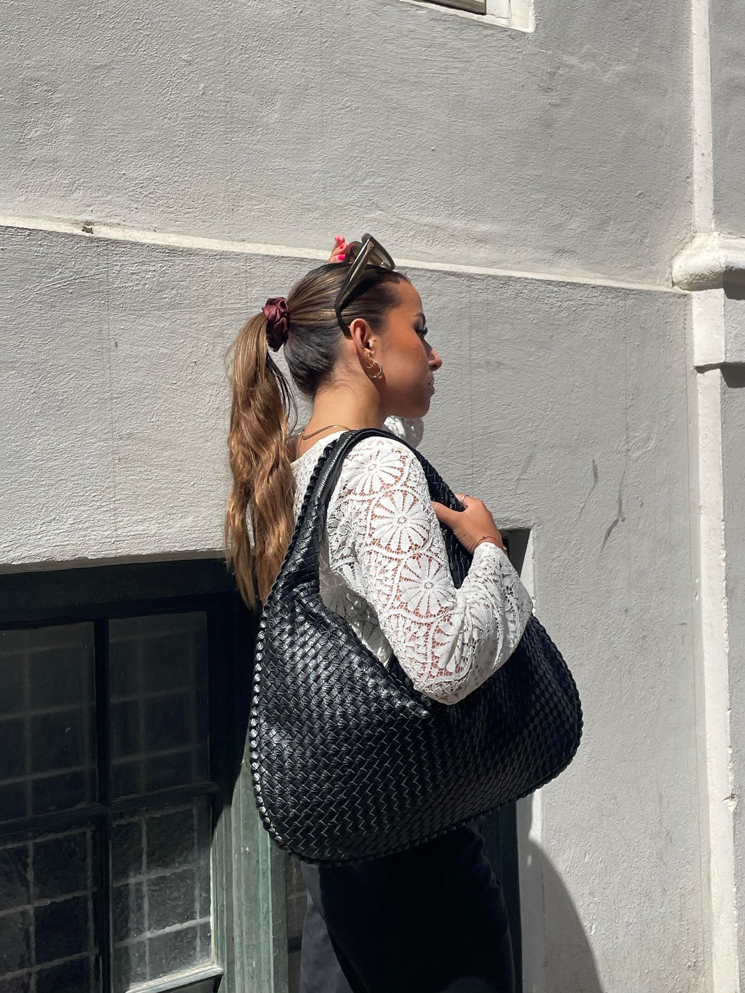 Geflochtene Hobo-Tasche – Stilvoll & Geräumig