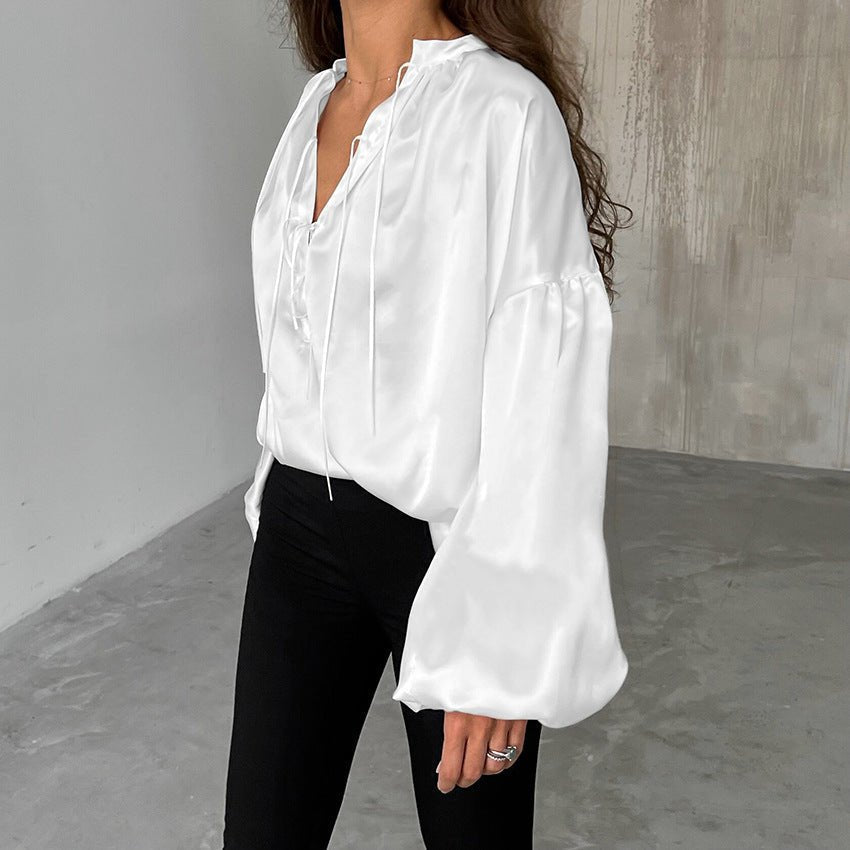 Luxuriöse Satinbluse für mühelose Eleganz
