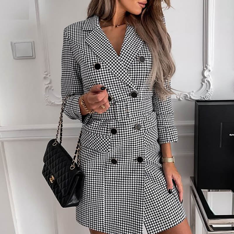 Tailliertes Blazer-Kleid mit Gürtel - Eleganz & Stil