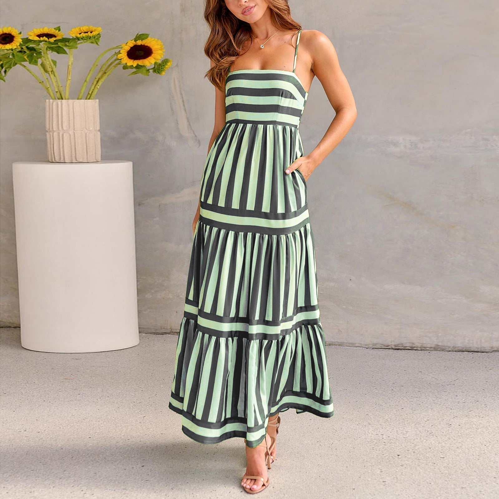 Sommerkleid für Damen – Leichter Stoff – Fließende Passform – Lässiger Stil