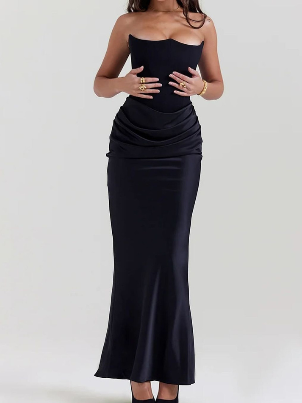 Damenkleid – Figurbetont – Trägerloses Design – Schick und elegant
